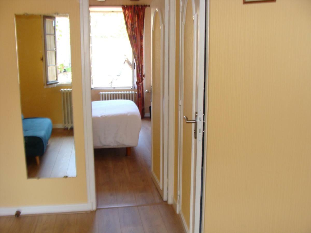 Logis La Gamade Hotel Donzenac ภายนอก รูปภาพ